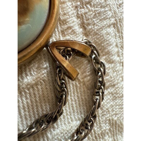 Vintage Angel Cherub Cameo Pendant Necklace With Gold-Tone Chain - Picture 9 of 14